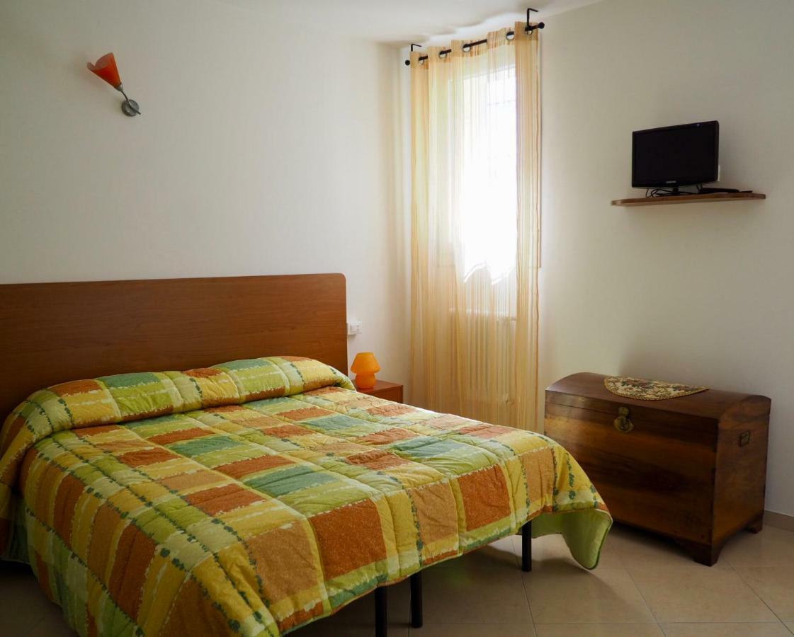 Borgo Tarapino Hotel Ferrara Buitenkant foto