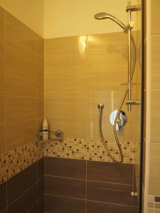 Borgo Tarapino Hotel Ferrara Buitenkant foto
