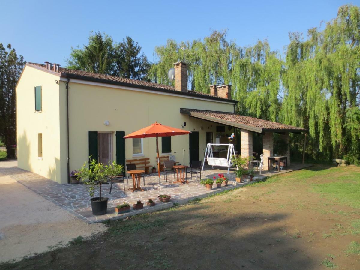 Borgo Tarapino Hotel Ferrara Buitenkant foto