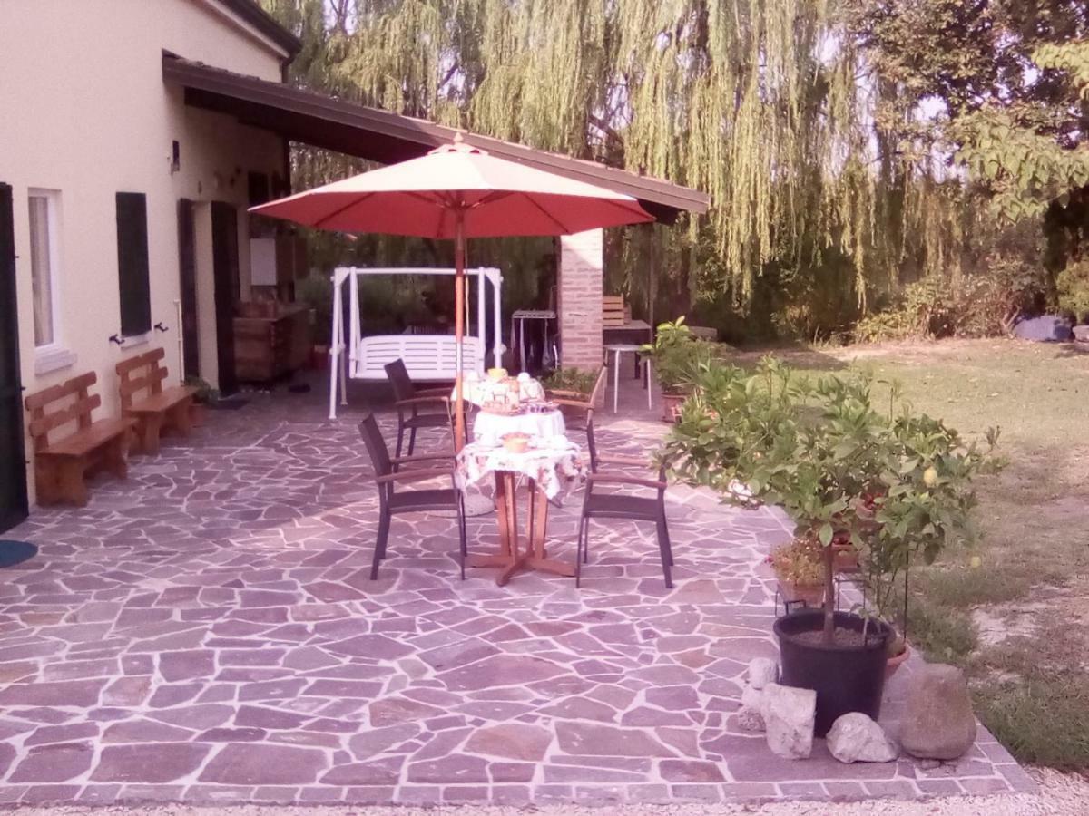 Borgo Tarapino Hotel Ferrara Buitenkant foto